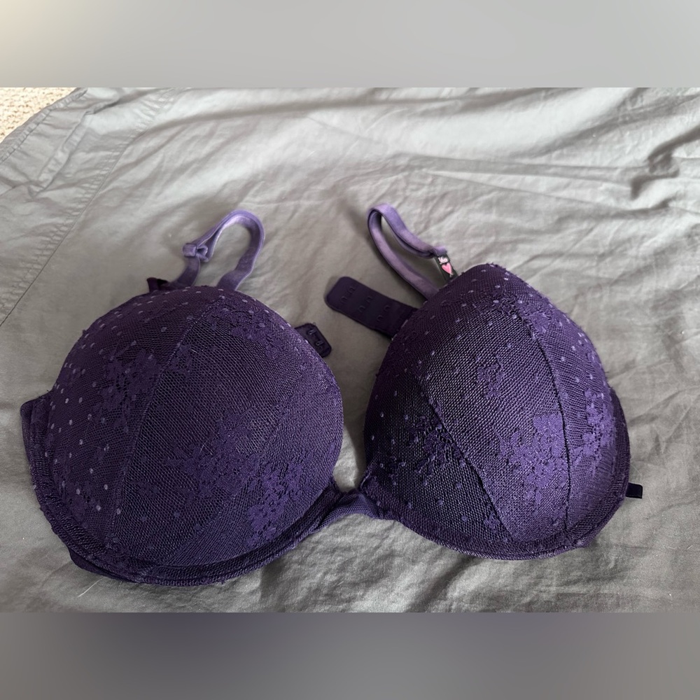 Victoria's Secret Push Up Lace Bra